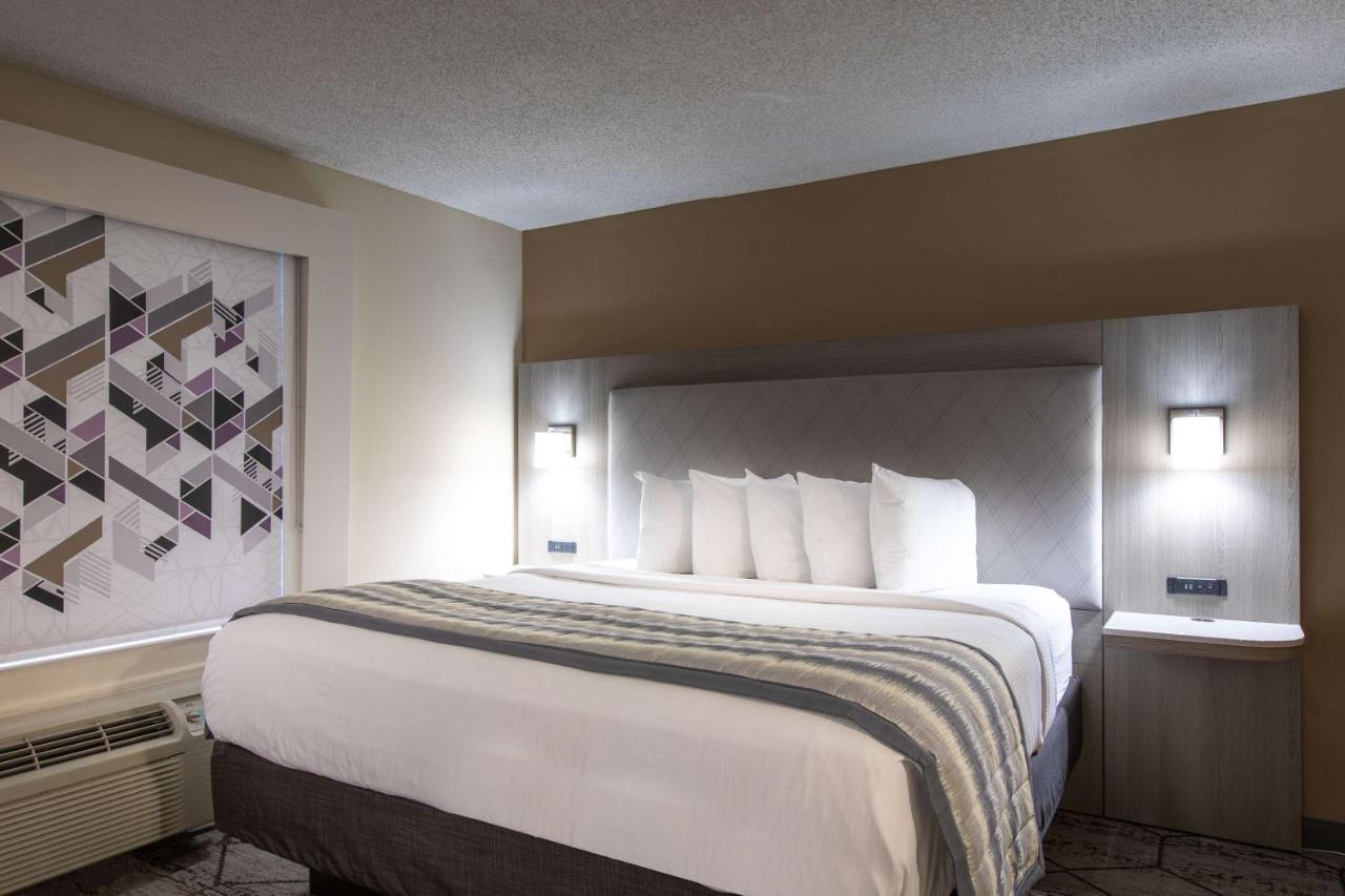 Hotel Wingate By Wyndham Charlotte Concord Mills/Speedway Exterior foto